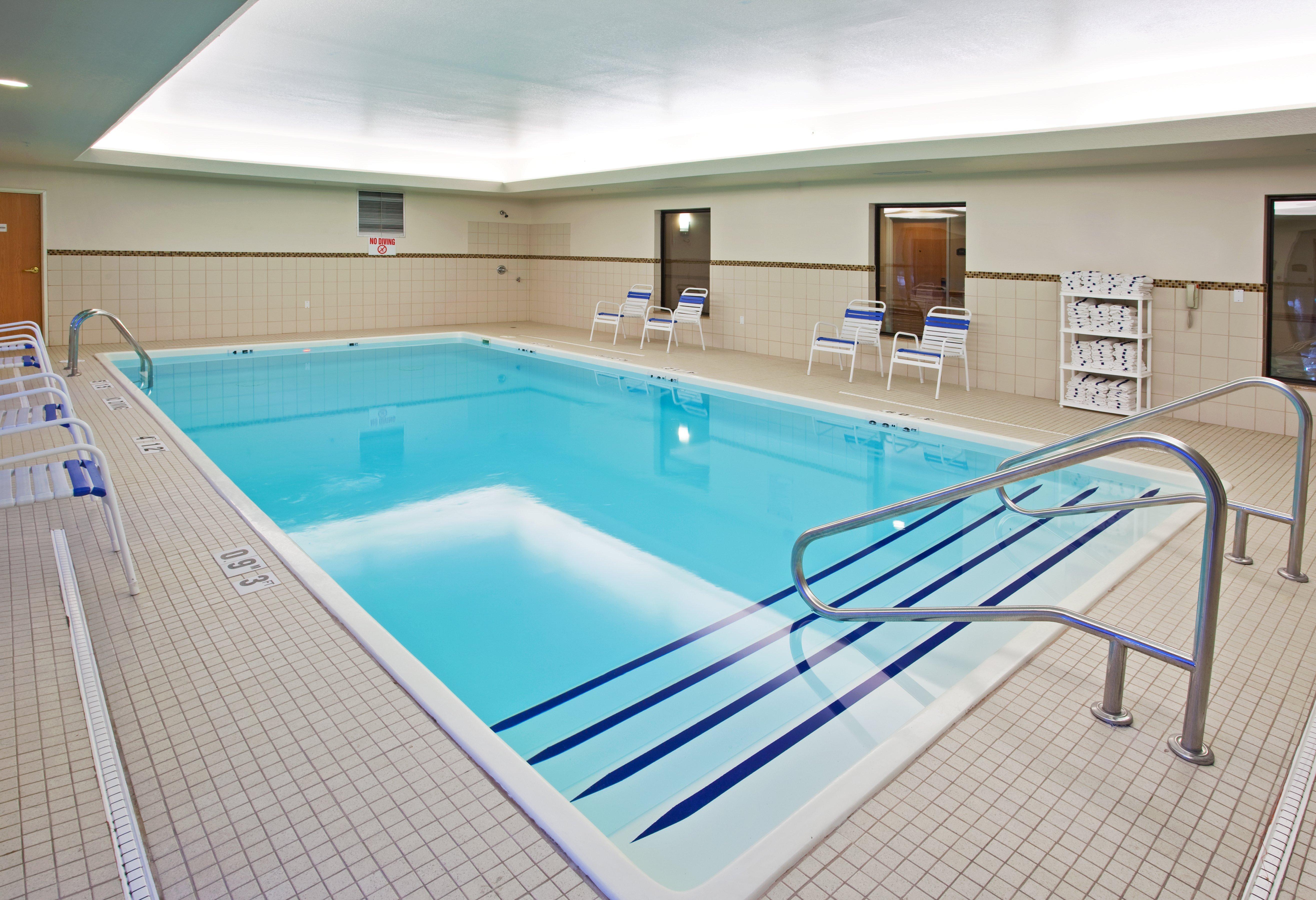 Holiday Inn Express Hotel & Suites Chesterfield - Selfridge Area By Ihg Kültér fotó