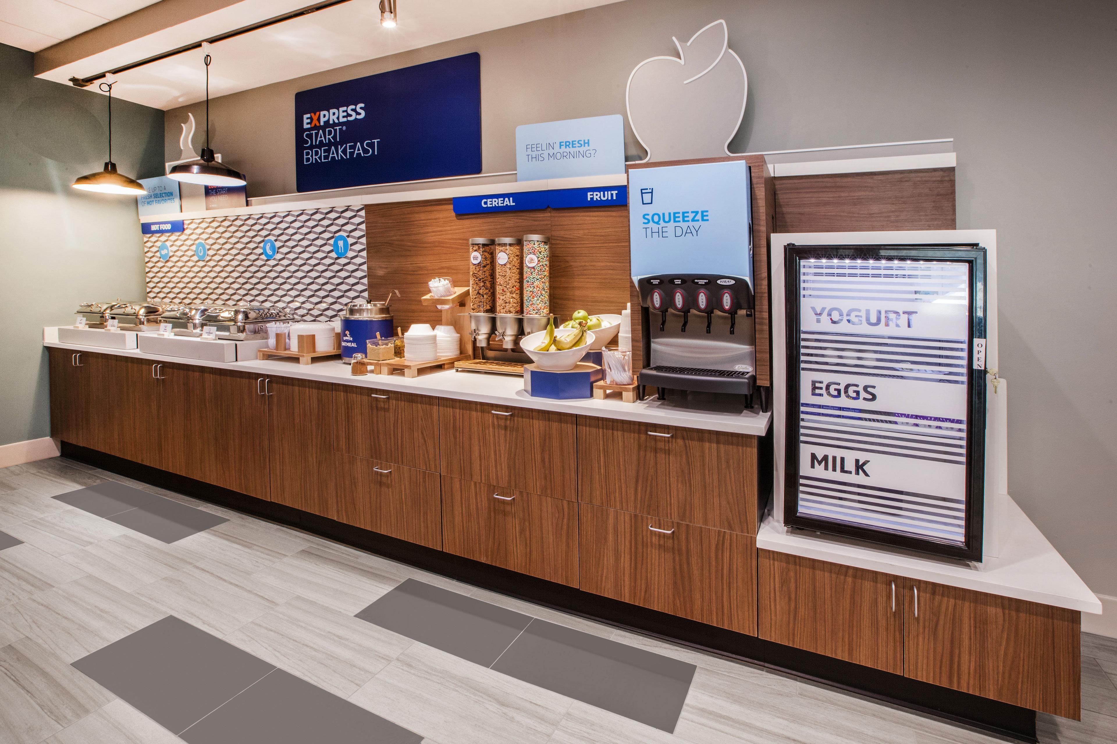 Holiday Inn Express Hotel & Suites Chesterfield - Selfridge Area By Ihg Kültér fotó
