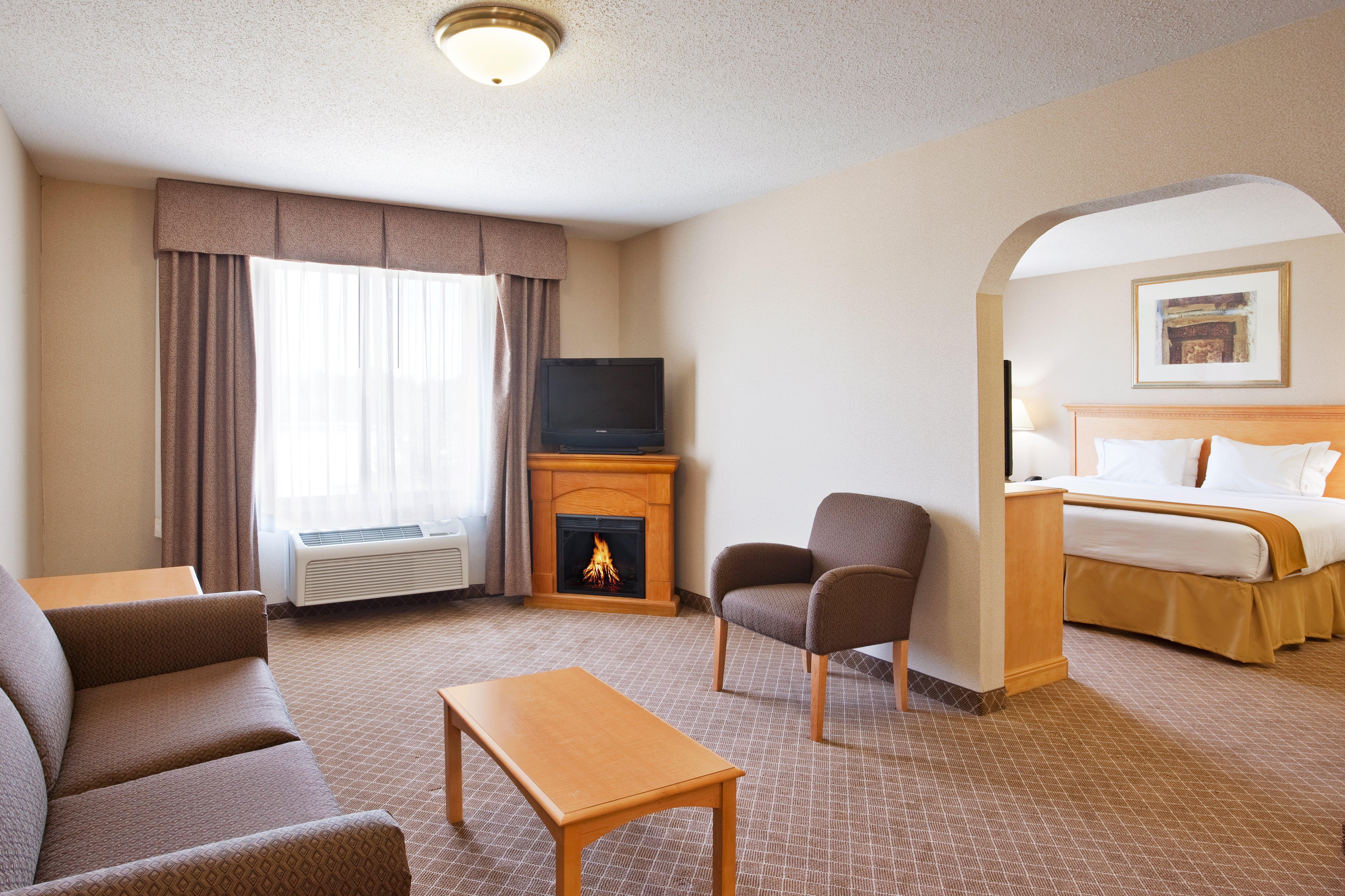 Holiday Inn Express Hotel & Suites Chesterfield - Selfridge Area By Ihg Kültér fotó